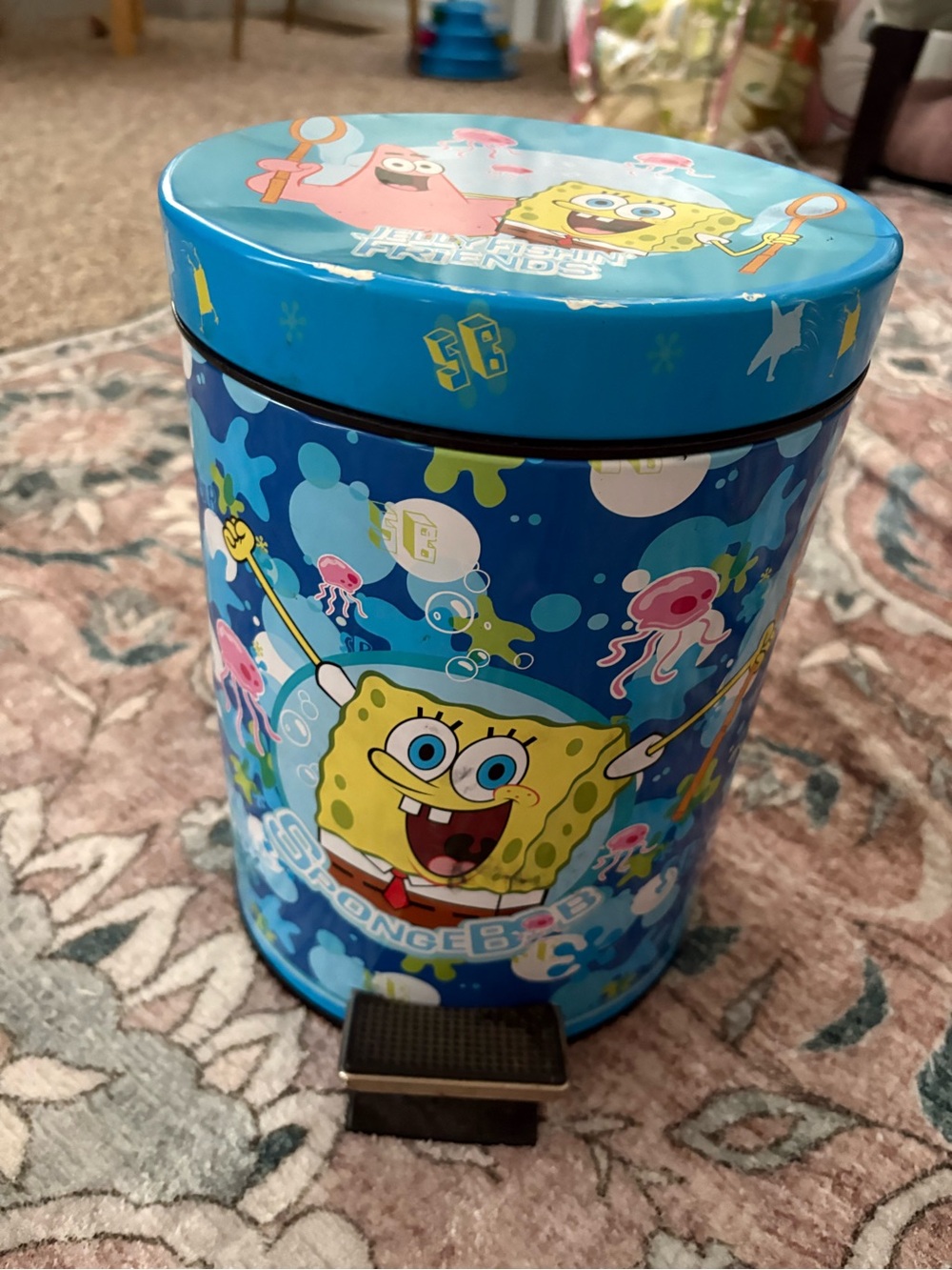 USED Sponge Bob SquarePants Patrick Mini garbage can